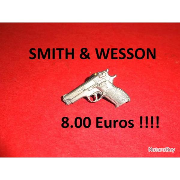 trs beau pins pin's pistolet SMITH et WESSON USA - VENDU PAR JEPERCUTE (D22E21)