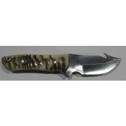 Couteau depeceur manche en corne de bélier, In'Forest, lame 10cm avec etui cuir