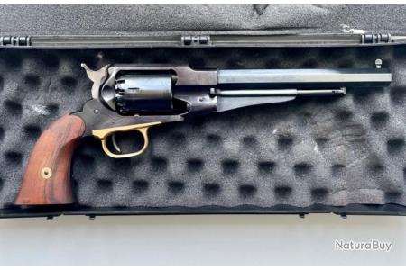 2 – Les Revolvers à Poudre Noire cal .44 à carcasse fermée