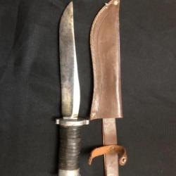 couteau de chasse avec fourreau pas d'origine