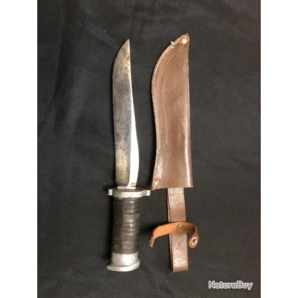 couteau de chasse avec fourreau pas d'origine