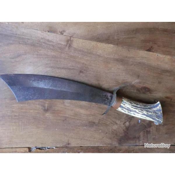 ancien couteau sabre manche corne animalier