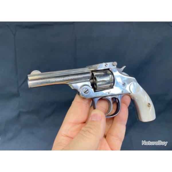 rare revolver iver and johnson calibre 22 lr