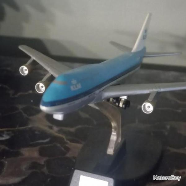 miniature mtal  avion Boeing 747-300  KLM