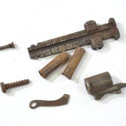 Lot pièces Mauser G98 ou KAR98A, état moyen, grenier. Acier marqué par la corrosion