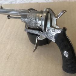 superbe revolver à broche - modèle de luxe  - calibre 7 mm - Lepage Frères (période 1860 / 1870)