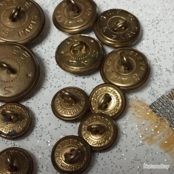 Lot boutons militaires 3
