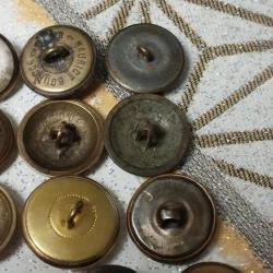 Lot boutons militaires 4