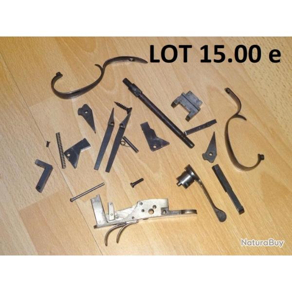 LOT de pices de fusil inconnue  15.00 Euros !!!!! - VENDU PAR JEPERCUTE (R675)