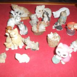 lot de 19 figurines toutes tailles mini chats