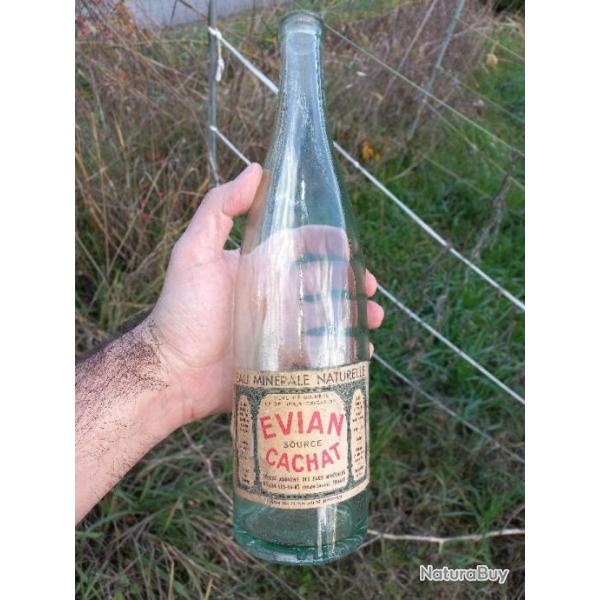 Ancienne bouteille en verre Evian source Cachat collector vintage annes 40