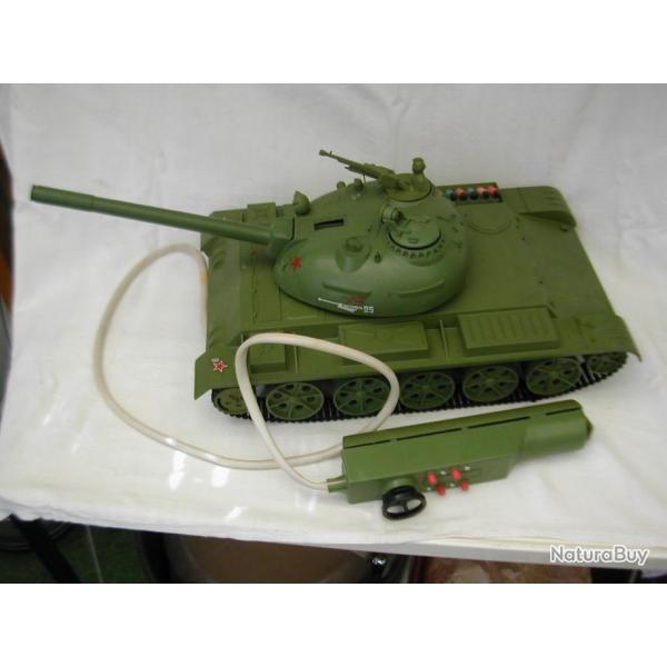 Jouet sovitique : Char d'assaut ou Tank ressemblant  un T54/55
