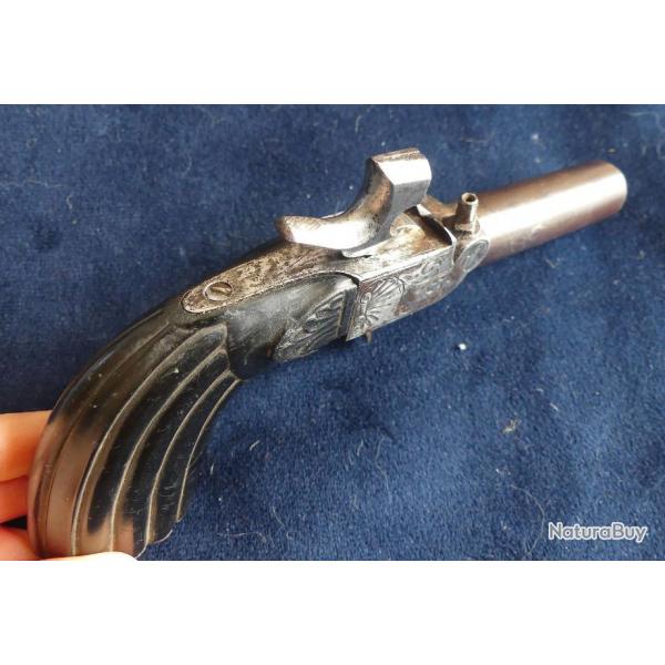 Petit pistolet de coffre dit a balle Force vers 1840