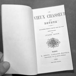 Essai sans suite de facsimile du livre LE VIEUX CHASSEUR par DEYEUX 1868