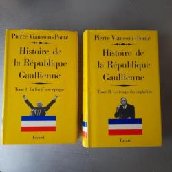 Histoire De La République Gaullienne. 2 volumes reliés