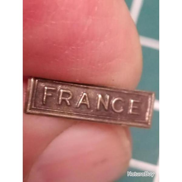 FRANCE, PETITE  "BARRETTE" POUR RAPPEL DE MEDAILLE 14/15MM X 3/4MM