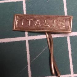 ITALIE, PETITE  "BARRETTE" POUR RAPPEL DE MEDAILLE 14/15MM X 3/4MM (1)