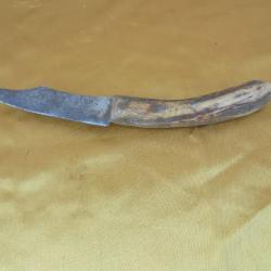 Couteau ancien Manche Bois de Cerf