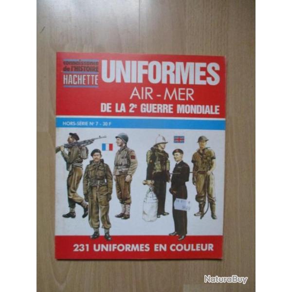 Livre UNIFORMES AIR-MER