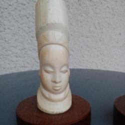 paire de statue en ivoire anciennes africaine
