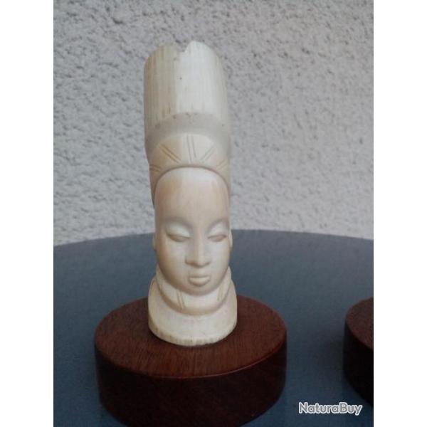 paire de statue en ivoire anciennes africaine