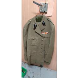 Uniforme sous officier ( veste, pantalon ) des transmisions
