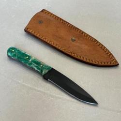 Couteaux découpe droit noir 23cm forgé marbré vert
