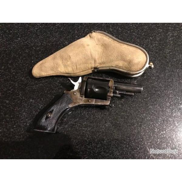 joli revolver 320  bronz et jasp de fabrication belge tat neuf a 95 pour cent avec son tui