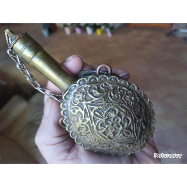Poire  poudre bronze Maghreb, bel tat original