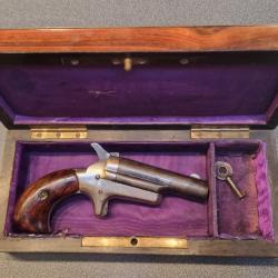 TRES BEAU DERRINGER COLT THUER N°3. CAL .41 EN COFFRET  REF 765