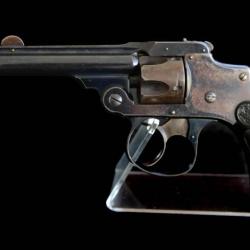 REVOLVER SMITH & WESSON CAL .32 REF 786