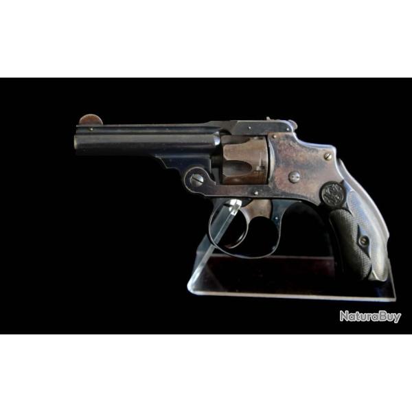 REVOLVER SMITH & WESSON CAL .32 REF 786
