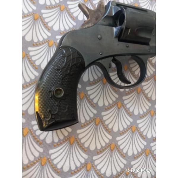 Magnifique revolver harrington richardson
