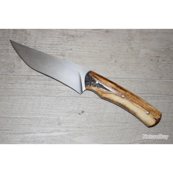 Couteau de Chasse Artisanal 1