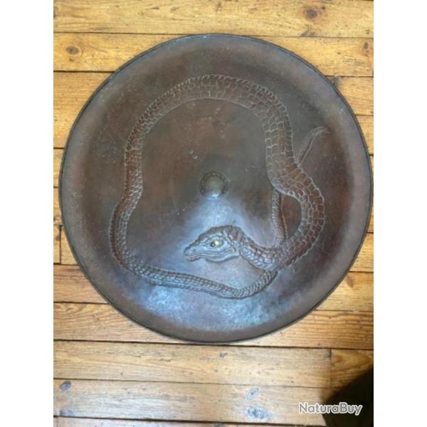Jingasa (samurai helmet) in iron decorated with snake, maker signature, 100% genuine, diameter 61 cm