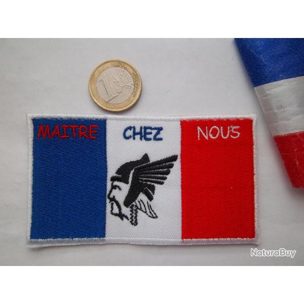 cusson Gaulois France collection patriotique 9,5 x 5,5 cms insigne tissu
