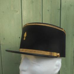 ancien képi d'adjudant chef du corps administratif et technique