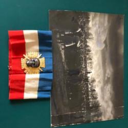 Brassard croix de feu + tirage photographique original d'un meeting du colonel de la Rocque à Reims