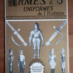 Ouvrage Armes et Uniformes de l'Histoire no 11