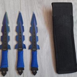 3 couteaux à lancer noir et bleu