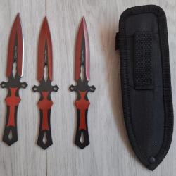 3 couteaux à lancer noir et rouge