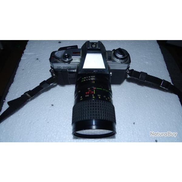 Appareil photo Reflex Minolta X-300, et 2 objectifs + flash  avec sacoche