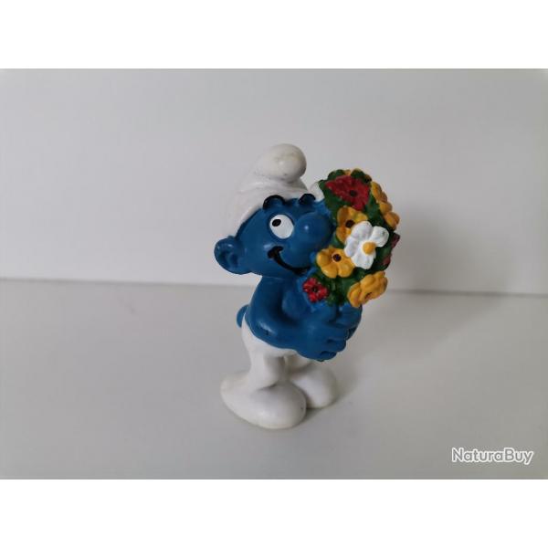 Figurine Schtroumpf au bouquet Peyo par Schleich