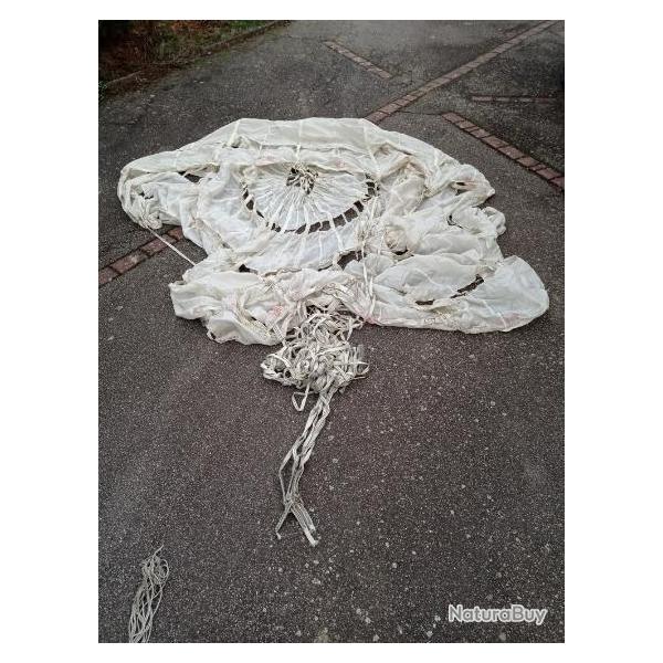 Grand parachute US en soie blanche original TBE