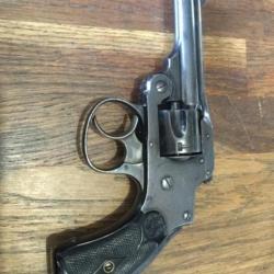 Magnifique Smith & Wesson cal. 32 short hammerless état neuf.