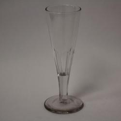 Flûte à champagne cristal taillé XIXe siècle