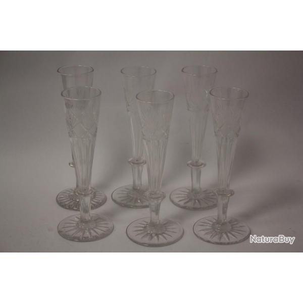 Six Verres Fltes  champagne cristal taill XIXe sicle