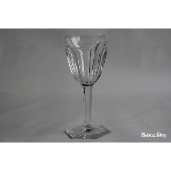 BACCARAT Verre  vin cristal Compigne 14,5 cm