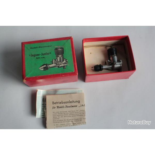 Moteur avion diesel Jaguar-Junior 0,8 ccm Jouets