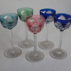 SAINT LOUIS 5 Verres à liqueur cristal colorés Roemer